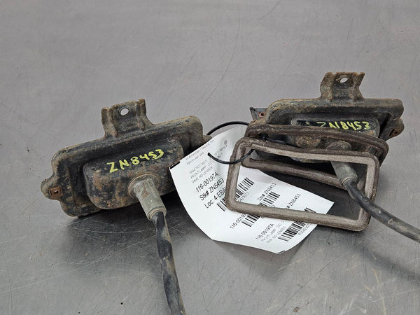 1970 Chevrolet Impala Front  Lower Park Light Lamp Pair, Left / Right, No Lenses5
