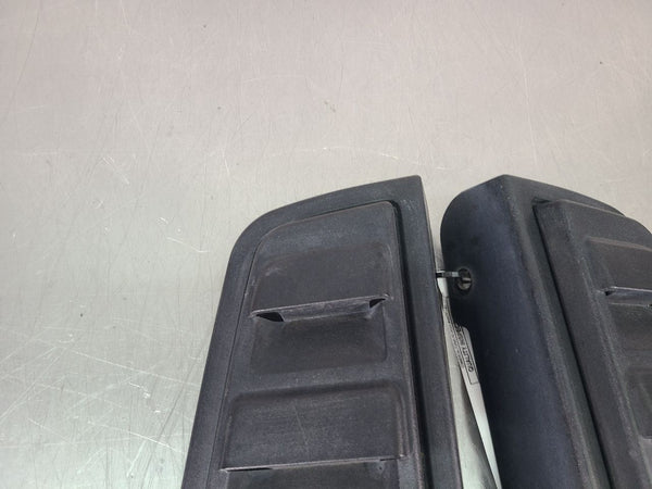 2003-07 Hummer H2 Rear Upper Tail Light Vent Trim Panel Pair, LH / RH - OEM1