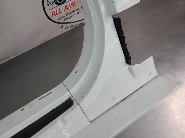 1997-04 C5 Corvette Right Side Rocker Aperture Panel Moulding, Speedway White9