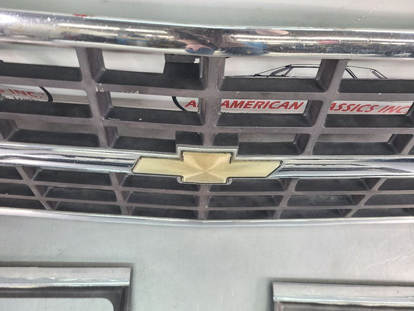 1989-91 Chevy Truck, Blazer, Suburban Front Grille w/ Dual Headlight Bezels 19