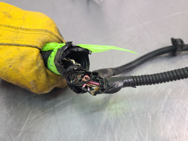 2004 Cadillac XLR 4.6L Northstar Engine Wiring Harness - OEM7