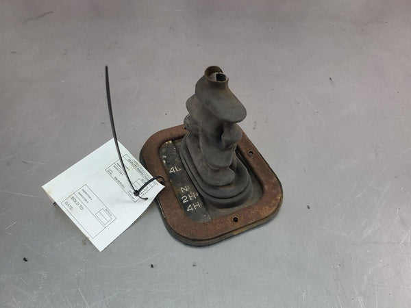 1979 Chevy Truck / Suburban Transfer Case Shifter Indicator / Boot Trim - OEM0