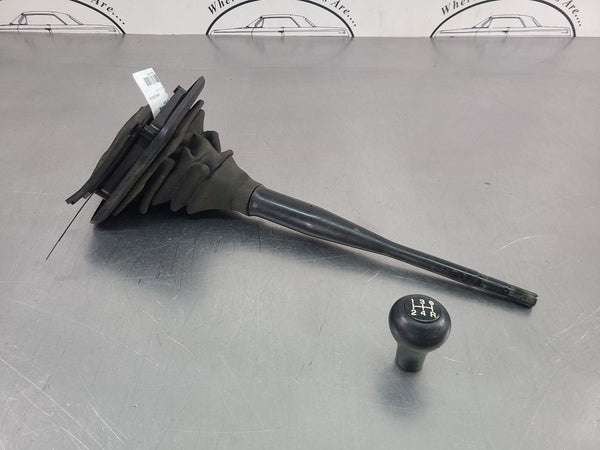 1992 Ford F150 4-Speed Transmission Floor Shifter w/ Rod, Boot, Knob - OEM0
