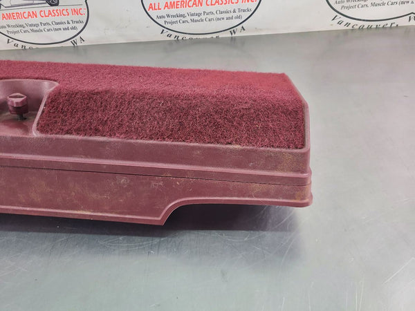 1988-94 GMC Chevy Truck Factory Jack and Tool Kit w/ Storage Compartment, Red6