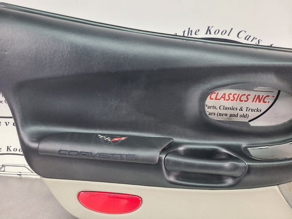 1997-04 C5 Corvette Door Trim Panel Assemby, Left Driver Side, Black / Gray 10