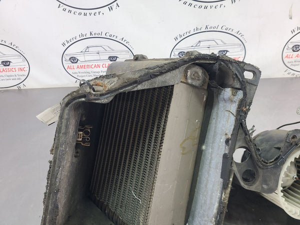 1989 Chevy Suburban A/C Under Hood Heater Housing Box Assembly, Loaded - OEM10