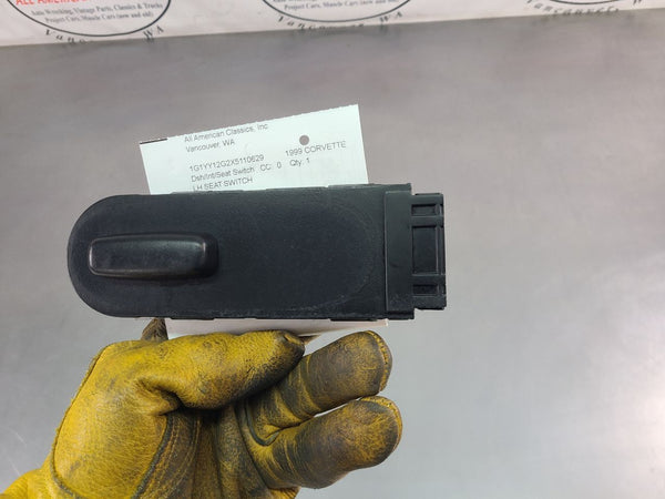 1997-04 C5 Corvette LH Left Driver Seat Control Switch - OEM3