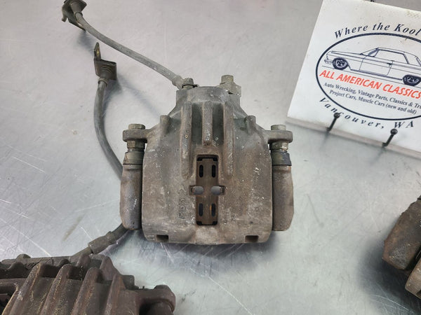 1997-04 C5 Corvette Base Brake Caliper Complete Set w/ Brackets - OEM8