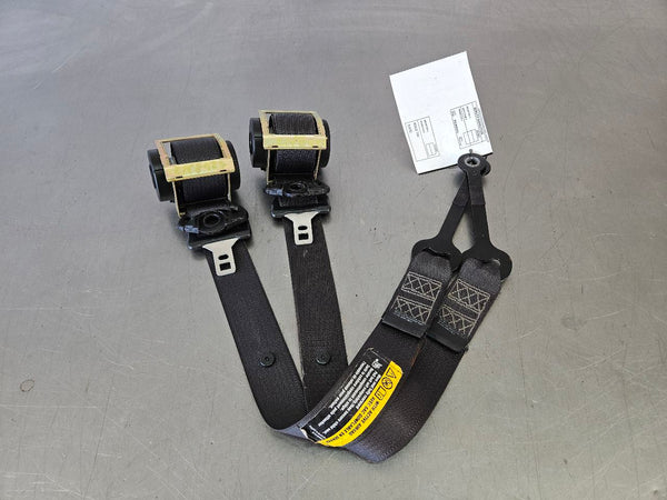 2004-06 GTO Front Seat Belt Retractor Set, LH / RH, Black - OEM0