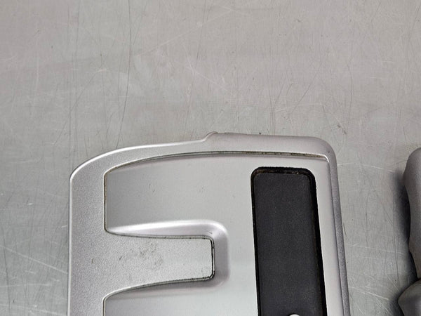 2004-06 GTO GTO Engine Fuel Rail Beauty Cover Pair, Left and Right - OEM8