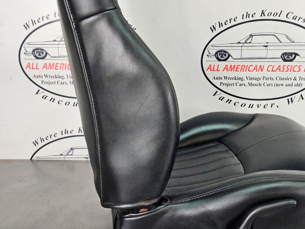 1997-04 C5 Corvette Front Seat, Passenger Side, Factory w/ Seat Track, Black 14