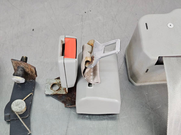 1992-99 Chevy Suburban 2nd Row Seat Belt Retractor and Buckle Set, Gray - OEM4