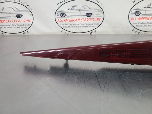 2005 Cadillac XLR Rear High Mounted Center Third Brake Light Assembly - OEM1