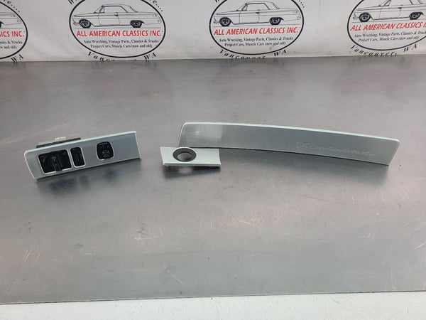 2002-05 Ford Thunderbird Front Dash Bezel Insert Set, Silver, w/ Buttons - OEM0