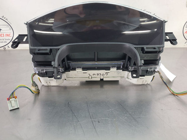 2004-05 Cadillac XLR Instrument Cluster / Speedometer Assembly 133k Miles, MPH11