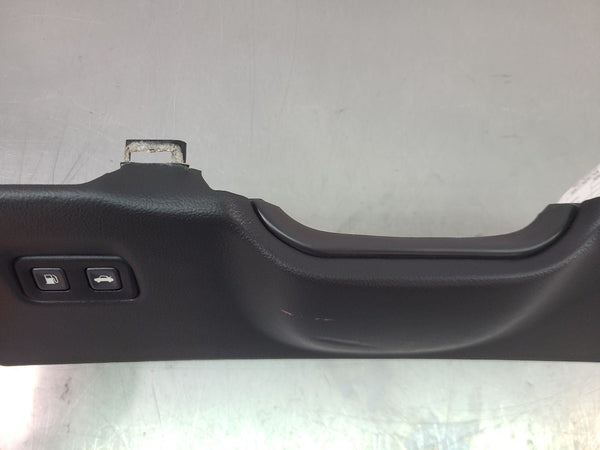 2005-13 C6 Corvette Knee Bolster Lower Dash Panel, Black - OEM2