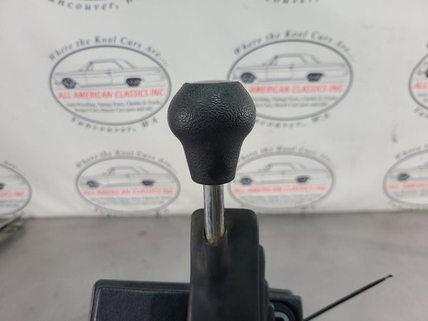 1981-91 Chevy Suburban Transfer Case Shifter Assembly w/ Bezel, Knob, Black2