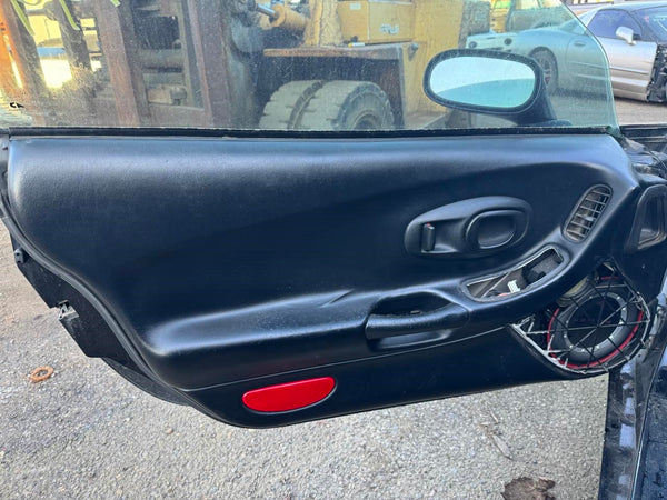 1997-04 C5 Corvette Fuel Filler Door Pull Release Solenoid / Actuator Assembly 16