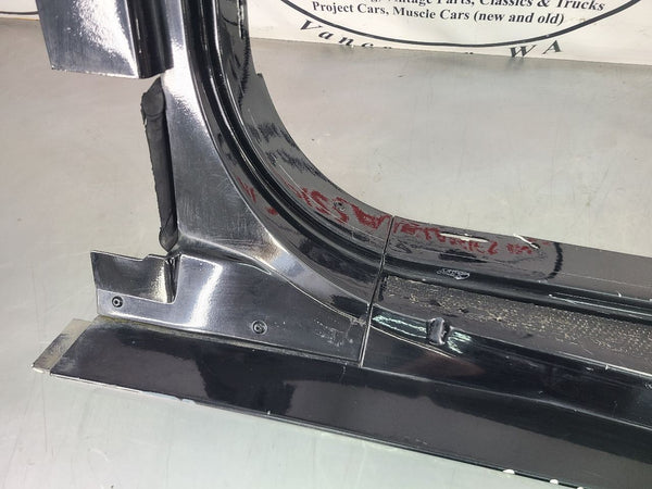 1997-04 C5 Corvette Left Side Rocker Aperture Panel Moulding, Black10
