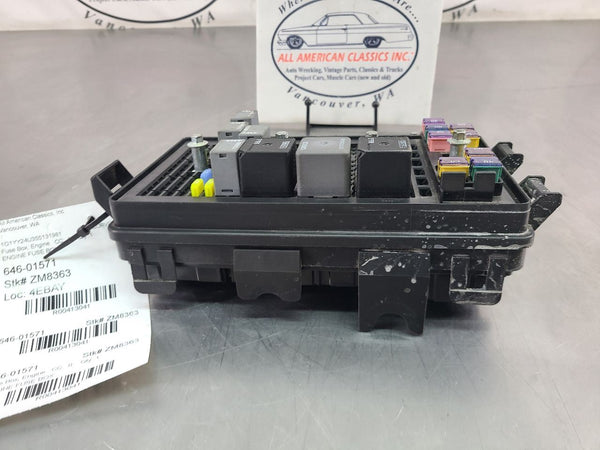2005-07 C6 Corvette Engine Bay Fuse Box Assembly - OEM5