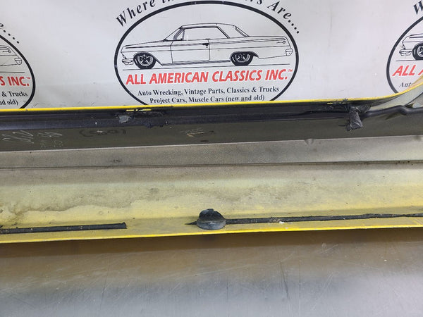 2005 C6 Corvette Left Side Rocker / Aperture Panel Moulding, Millennium Yellow21