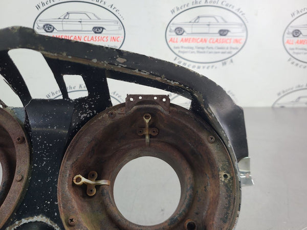 1959 Cadillac DeVille Right Passenger Side Headlamp Bucket Bracket, Diecast HSG5