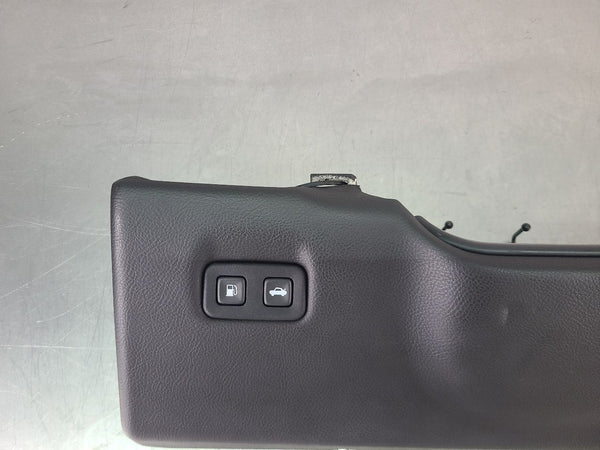 2005-13 C6 Corvette Lower Knee Bolster Panel Assembly, Left Driver Side, Black1