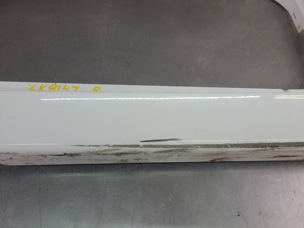 1997-04 C5 Corvette Right Side Rocker Aperture Panel Moulding, Speedway White15