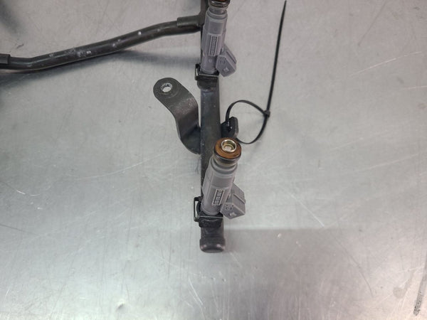 1999-04 C5 Corvette Factory Engine Fuel Rail Assembly w/ Injectors, Tested - OEM10