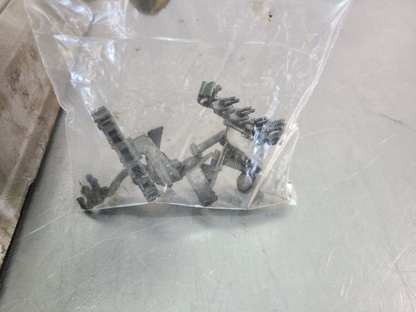 1984-85 C4 Corvette Factory Magnesium Valve Cover Pair w/ Hardware, Left / Right7