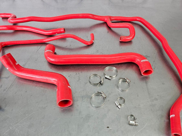 2005-07 C6 Corvette Mishimoto Silicon Radiator Cooling Hose Set, Red 7