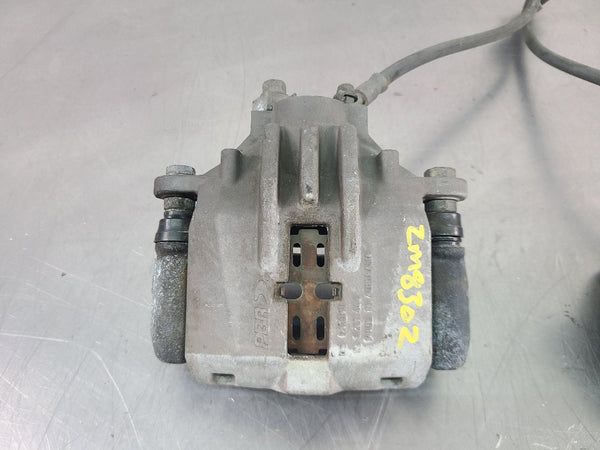 1997-04 C5 Corvette Base Brake Caliper Complete Set w/ Brackets, Silver - OEM8