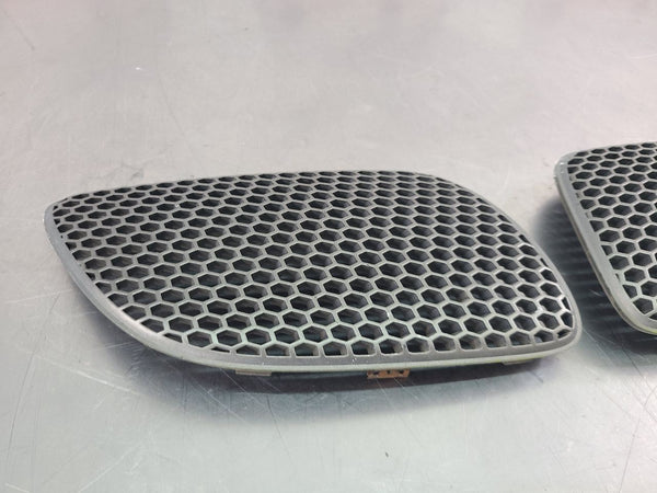 2004-06 GTO Factory Kidney Grille Insert Pair, Left and Right - OEM2