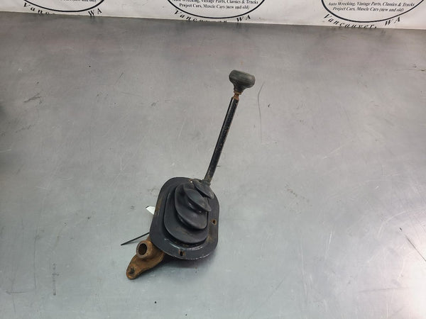 1978-79 Ford Bronco Transfer Case Shifter Assembly w/ Boot, Knob - OEM0