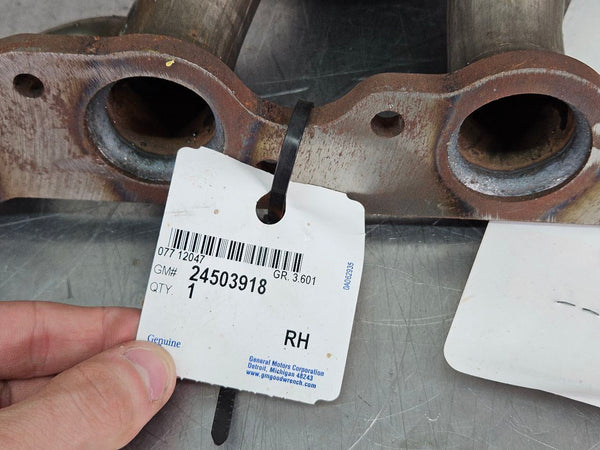 1997-03 GM Chevrolet NOS 3.8L V6 Passenger Exhaust Manifold, Right Side 245039185