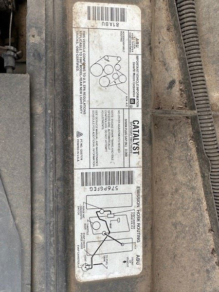 1995-98 Chevy Suburban Front Bucket Seat, Gray Seat Belt Buckle, Driver Side LH16