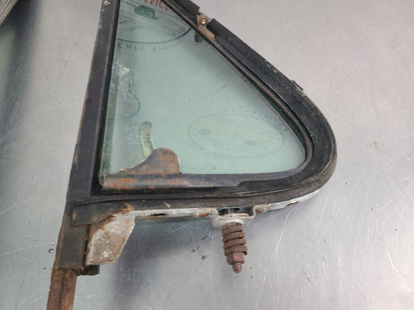 1973-79 Ford Bronco Front Door Vent Glass Pair, Left / Right - OEM9