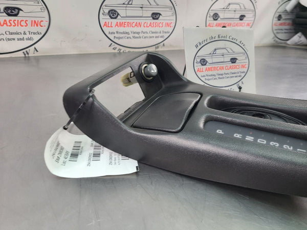 2002 Firebird Automatic Transmission Shifter Console Upper Plate Bezel Trim 8
