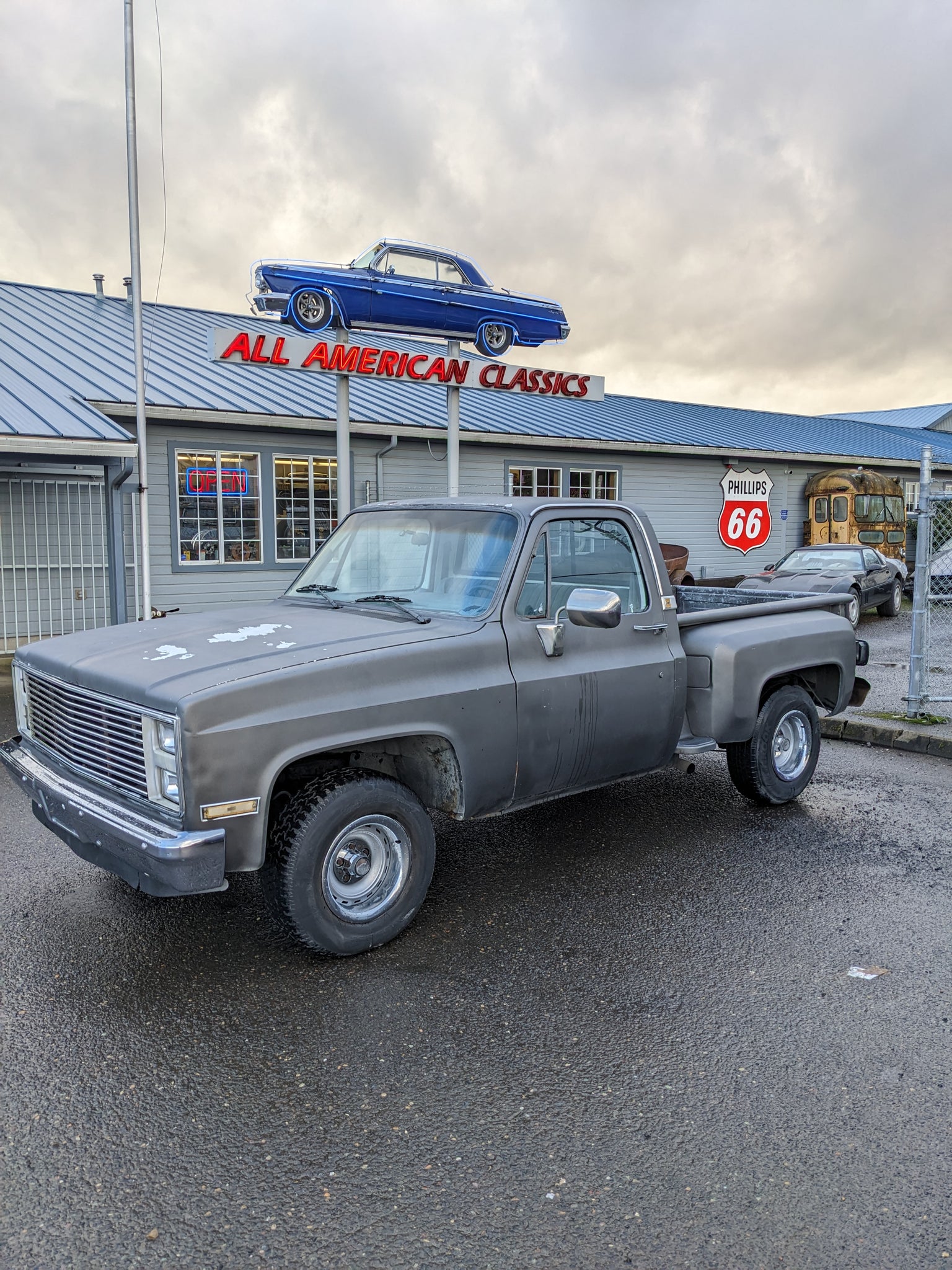 1983 GMC Short Box Stepside 2WD Pickup, Stock #504794