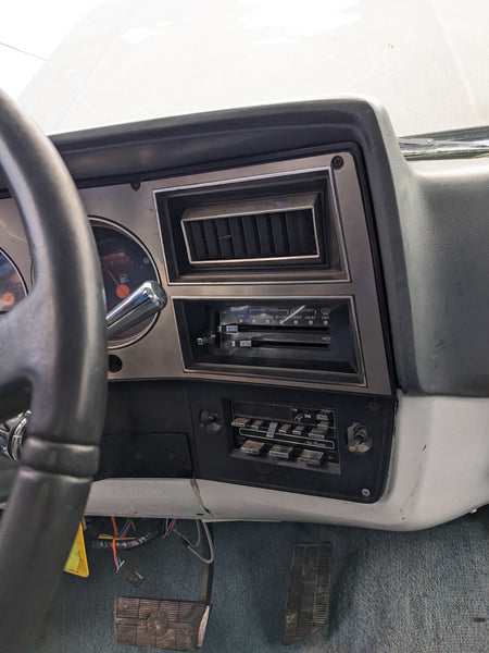 1983 GMC Short Box Stepside 2WD Pickup, Stock #504794