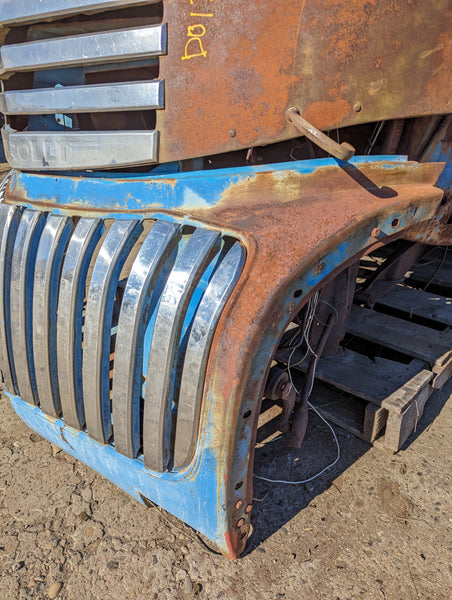 1942 Chevrolet COE Cab Assembly w/ HOOD and GRILL, Stock #D01355