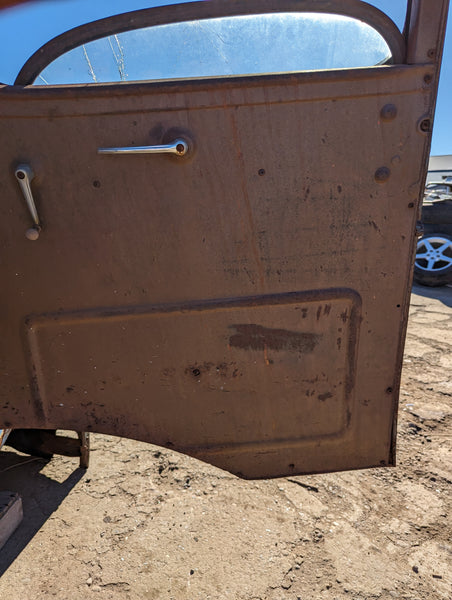 1942 Chevrolet COE Cab Assembly w/ HOOD and GRILL, Stock #D01355