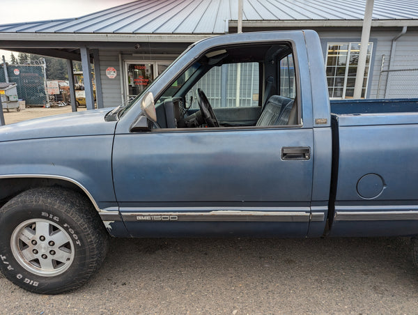 1990 GMC 1500 Short Box 4x4, Blue, Stock #521701