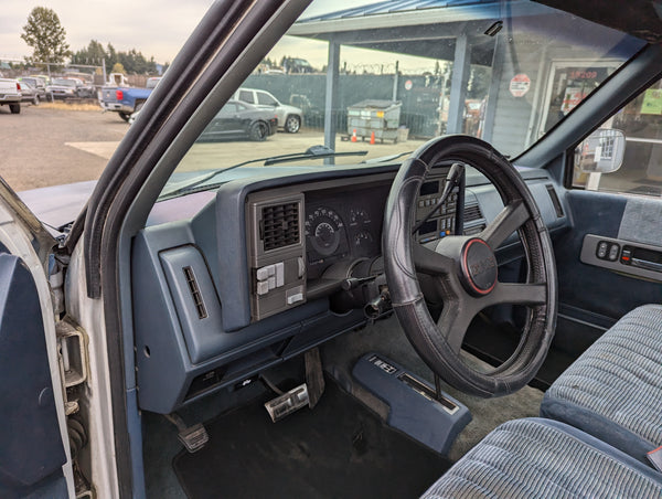 1990 GMC 1500 Short Box 4x4, Blue, Stock #521701