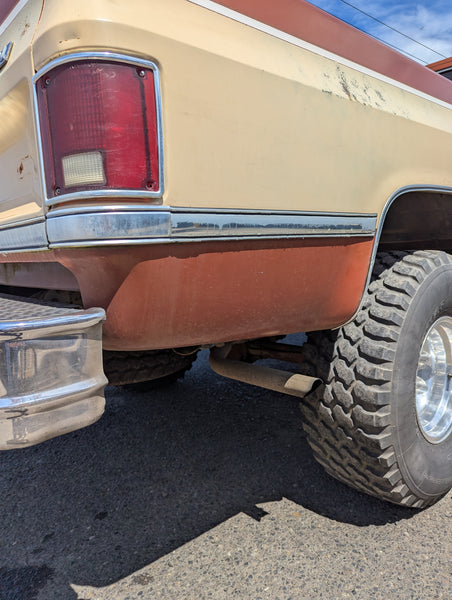 1983 GMC Sierra Classic K1500 4x4 6.2 Diesel 700R Auto Transmission, Stock #505503