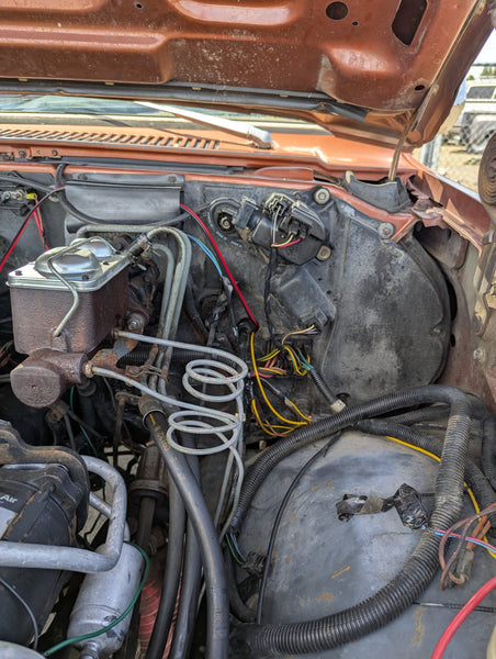 1983 GMC Sierra Classic K1500 4x4 6.2 Diesel 700R Auto Transmission, Stock #505503