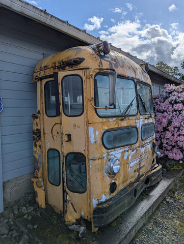 1955 Kenworth Bus Front End Only, Decor / Yard Art Purposes, Stock #J03456
