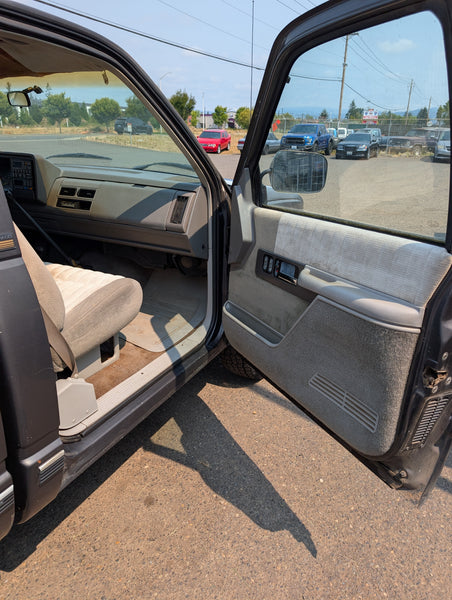 1992 Chevrolet Silverado K1500 Pickup, Stock #108055