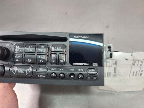 1997-99 C5 Corvette AM / FM Radio Headunit Assembly, #16257601 - OEM GM7