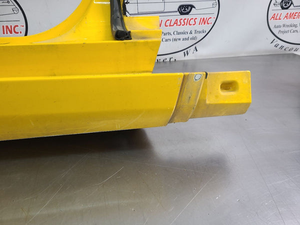2005 C6 Corvette Right Side Rocker / Aperture Panel Moulding, Millennium Yellow10